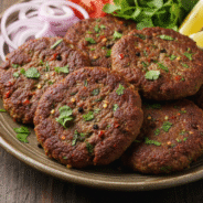 Chapli_kabab_on_rustic_plate_5353df61ce